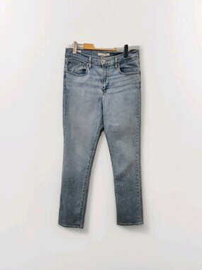 Levis Jeans Womens 31 blue Denim 724 High Rise Straight BIG E Premium Size 31x32